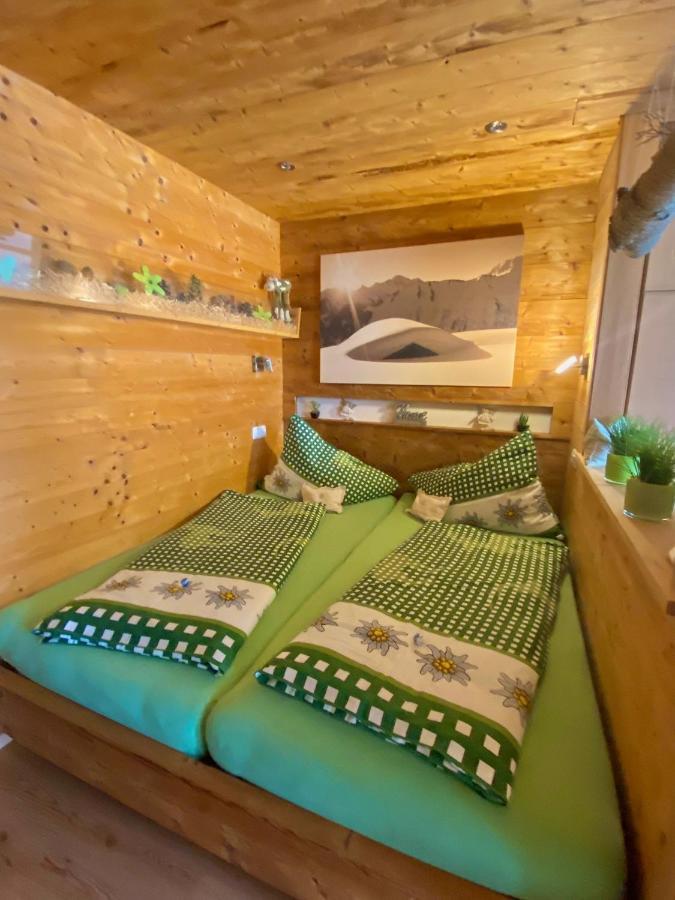 Ferienwohnung Damülser Holzhus Exterior foto
