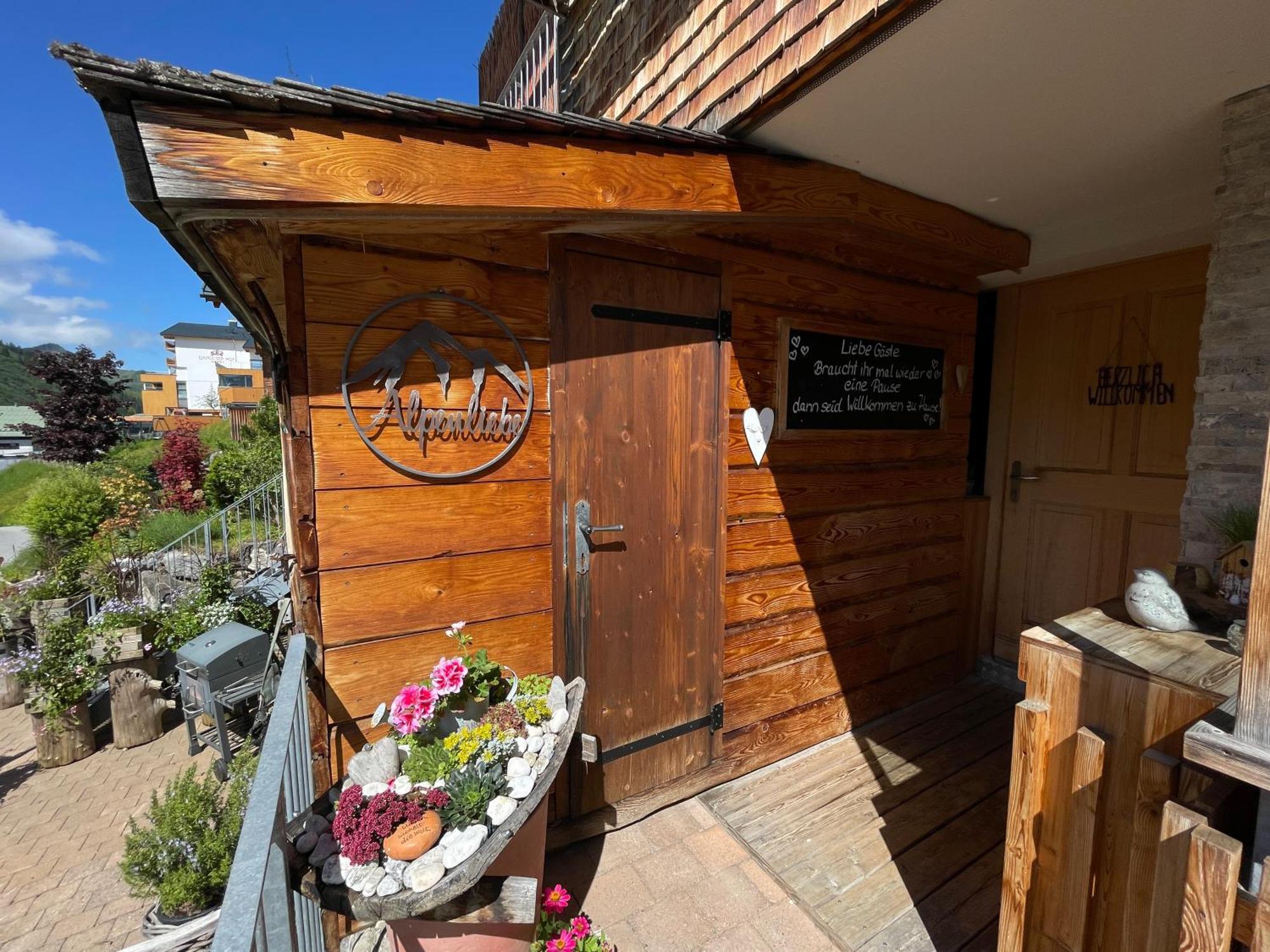 Ferienwohnung Damülser Holzhus Exterior foto