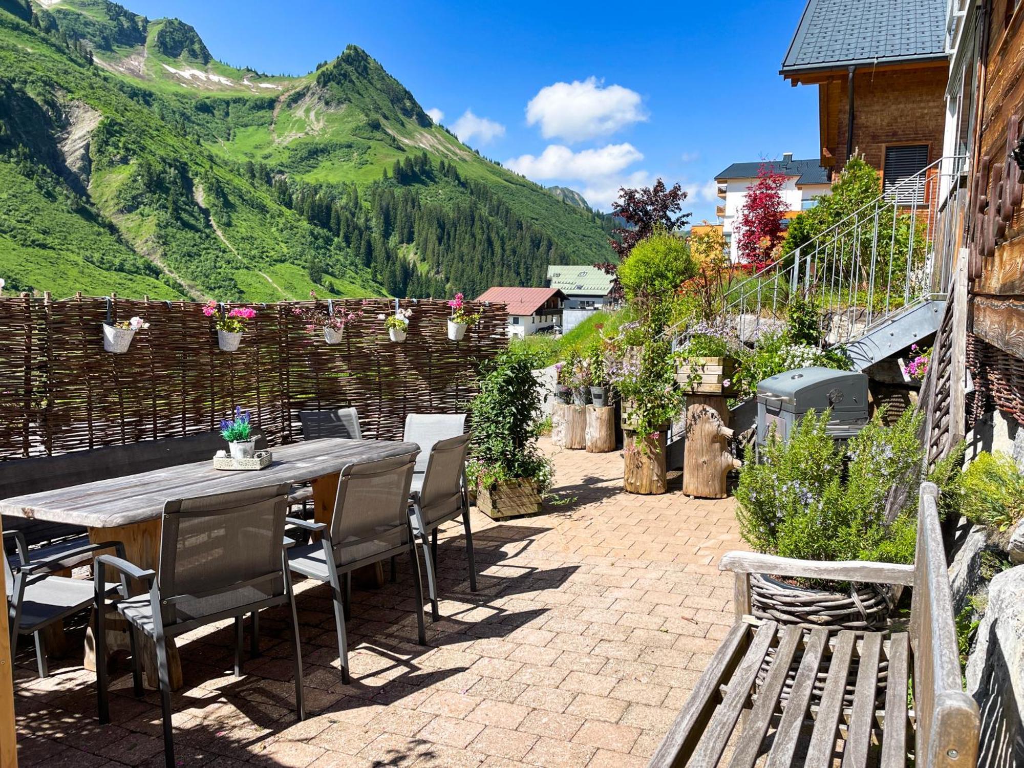 Ferienwohnung Damülser Holzhus Exterior foto